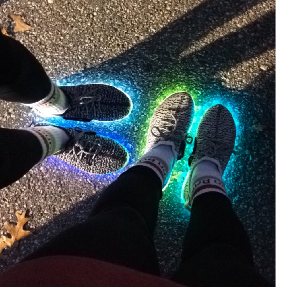 Women's Light Up Sneakers (rechargeable)